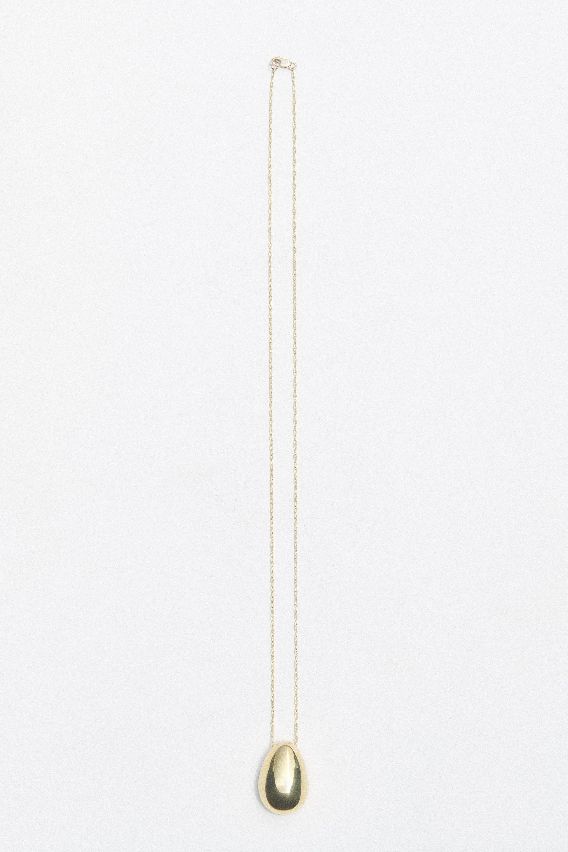 EGG PENDANT