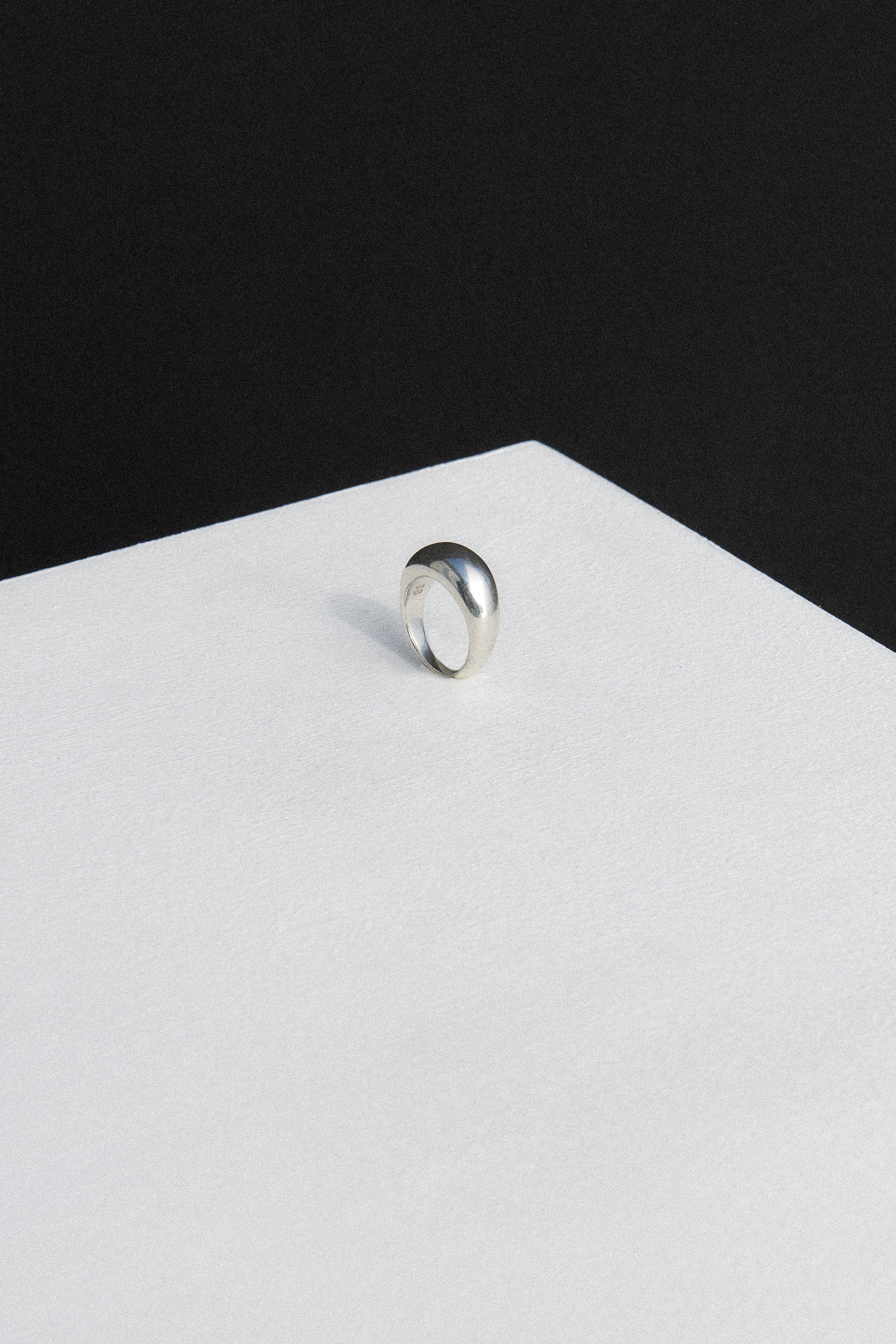 SMALL DONUT RING