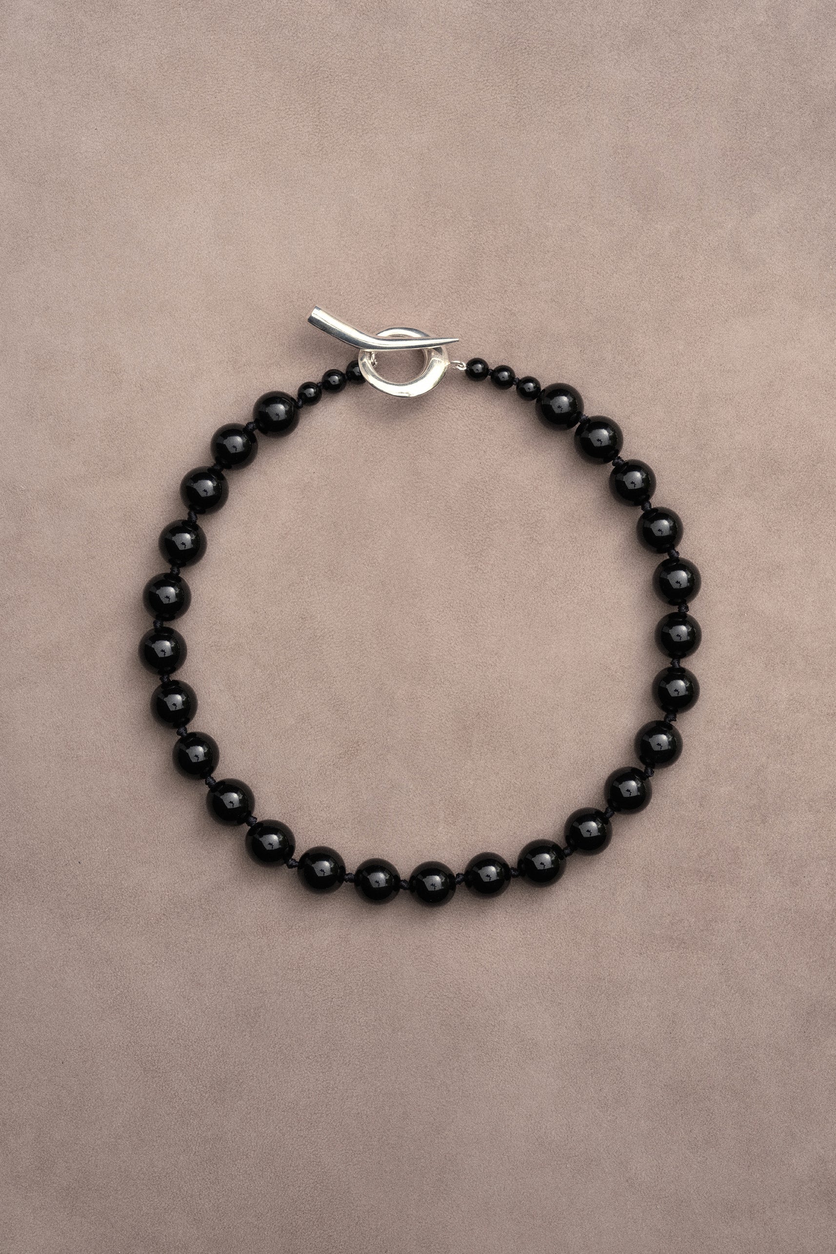 EVERYDAY BOULE COLLAR IN ONYX