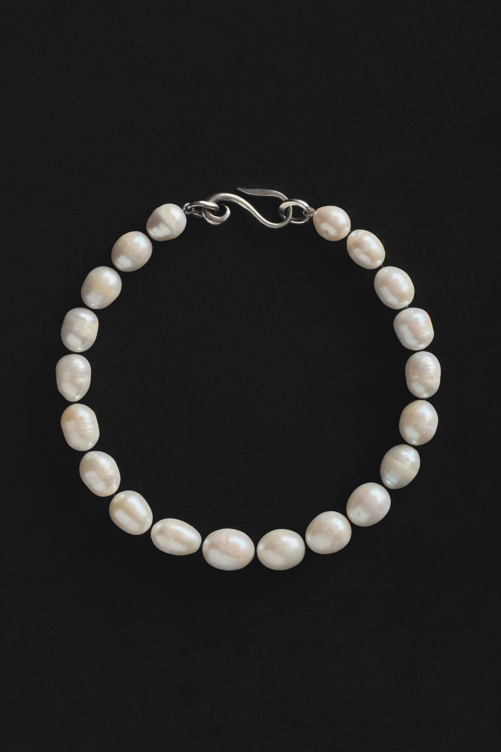 DECO PEARL COLLAR