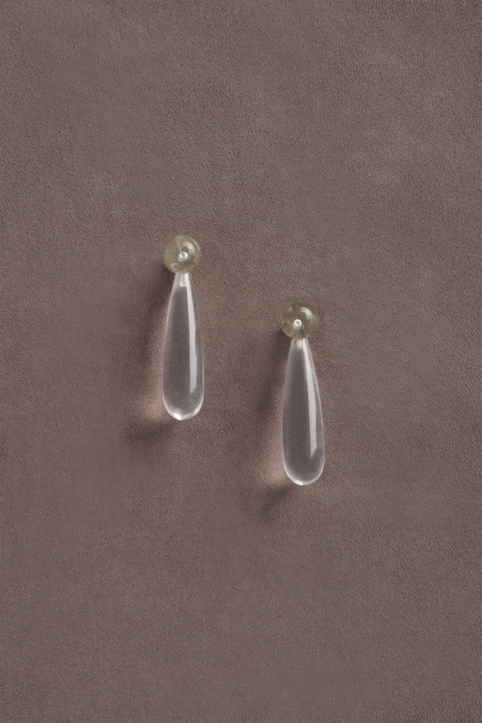 SMALL ANGELIKA EARRINGS IN QUARTZ