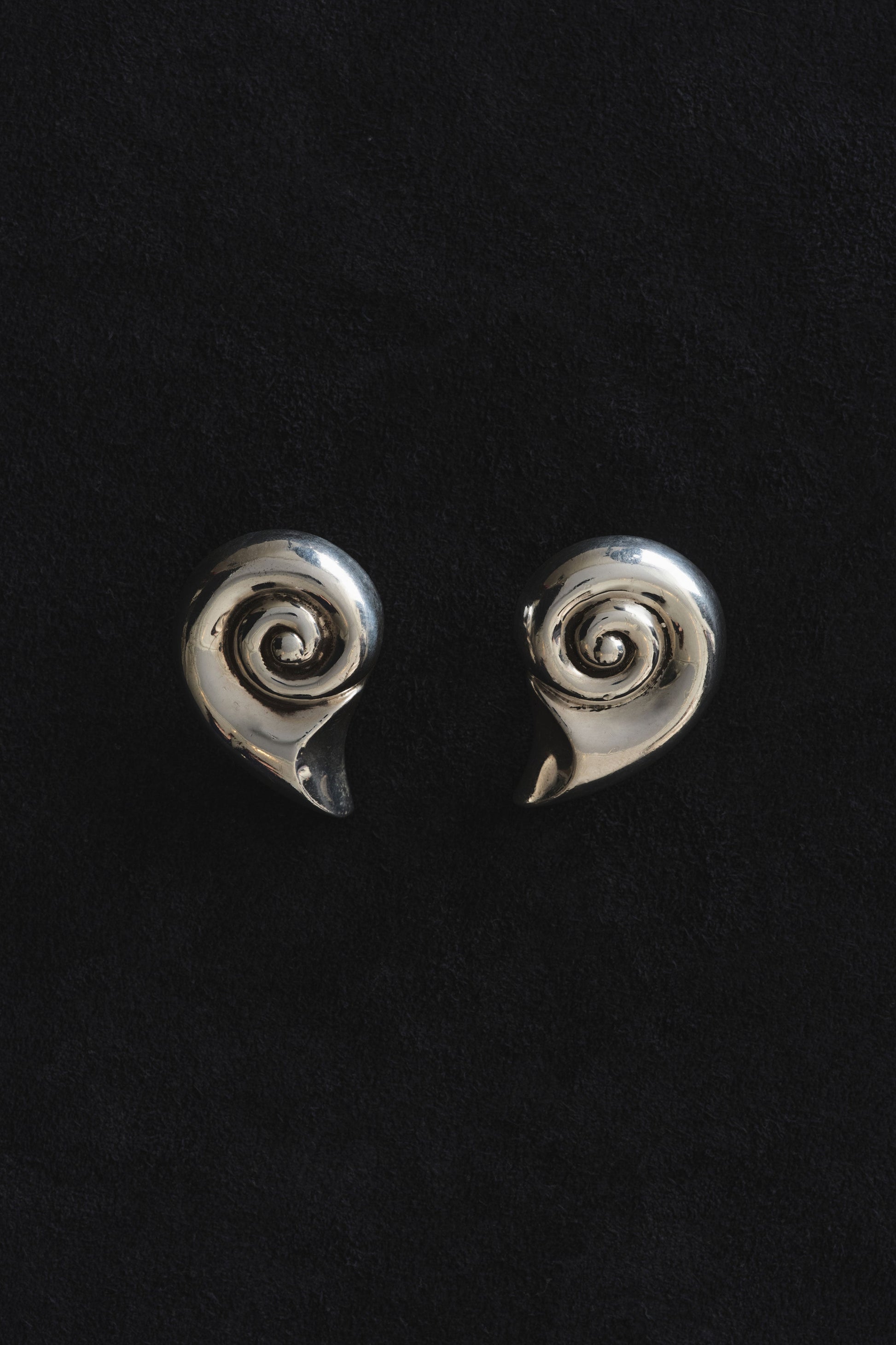 NAUTILUS EARRINGS