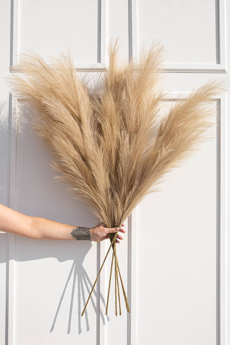 PAMPAS GRASS SIZE LARGE COLOUR TAUPE SAND ARTIFICIAL FAUX