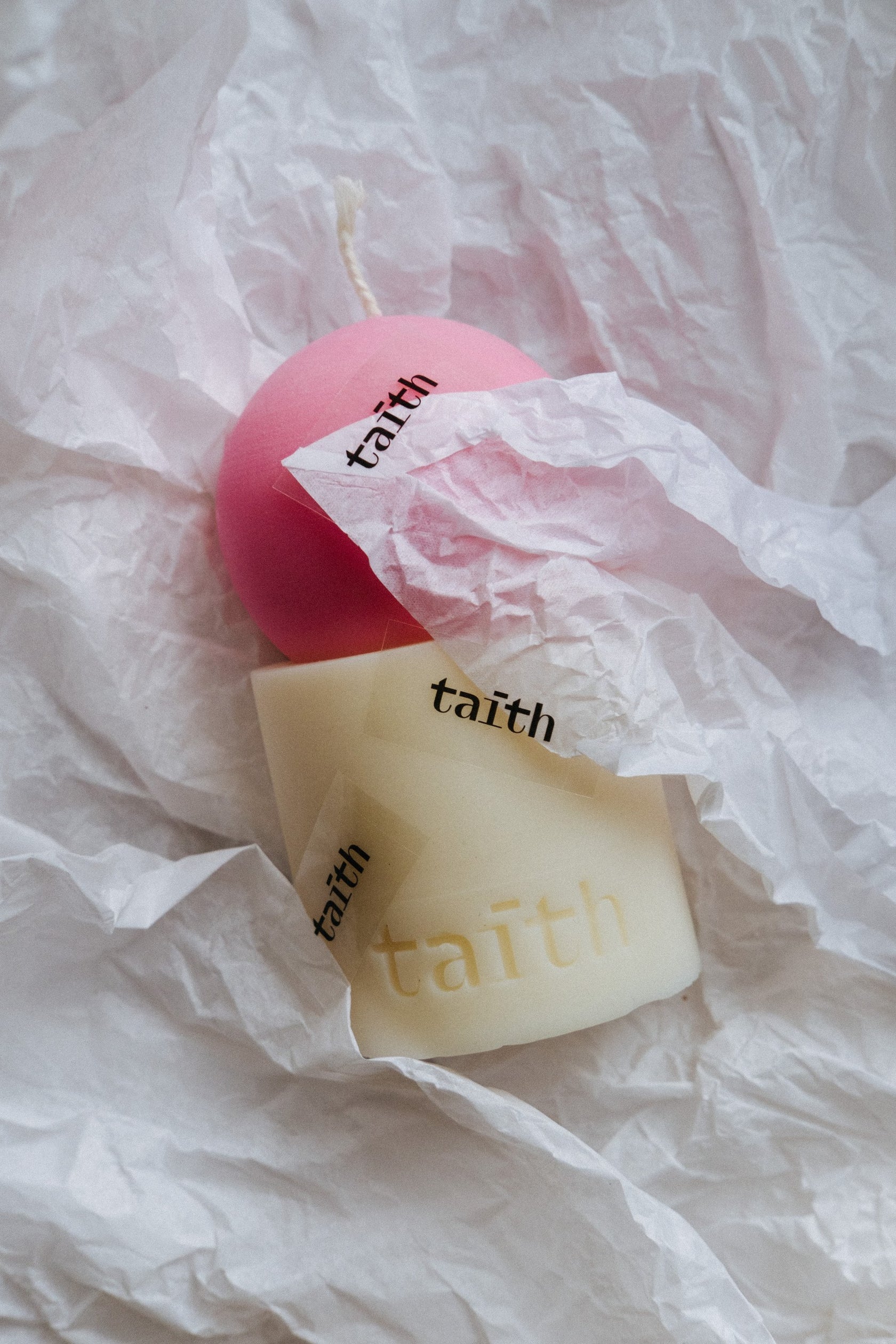 Lulu Candle pinky-cream