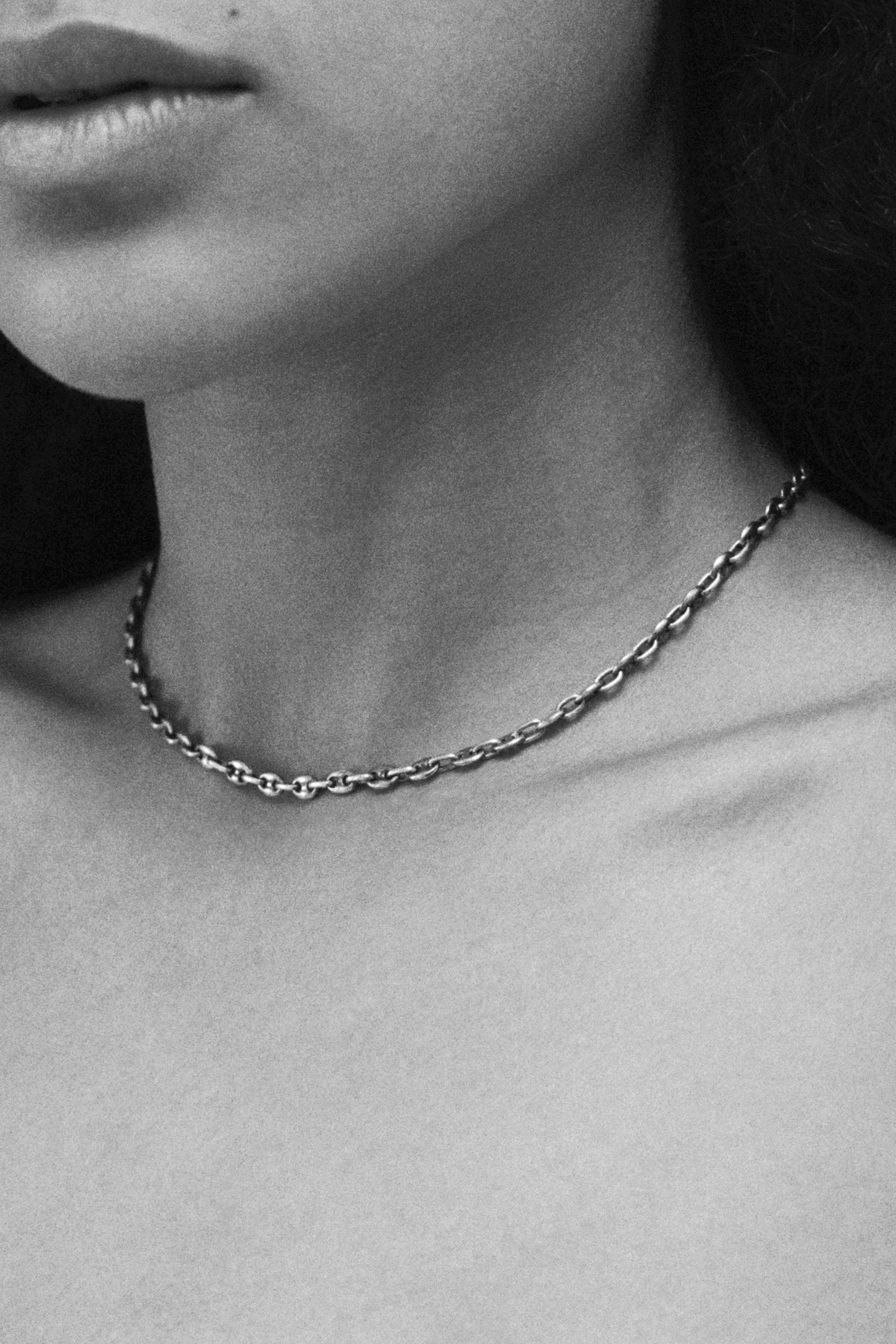 CLASSIC DELICATE CHAIN