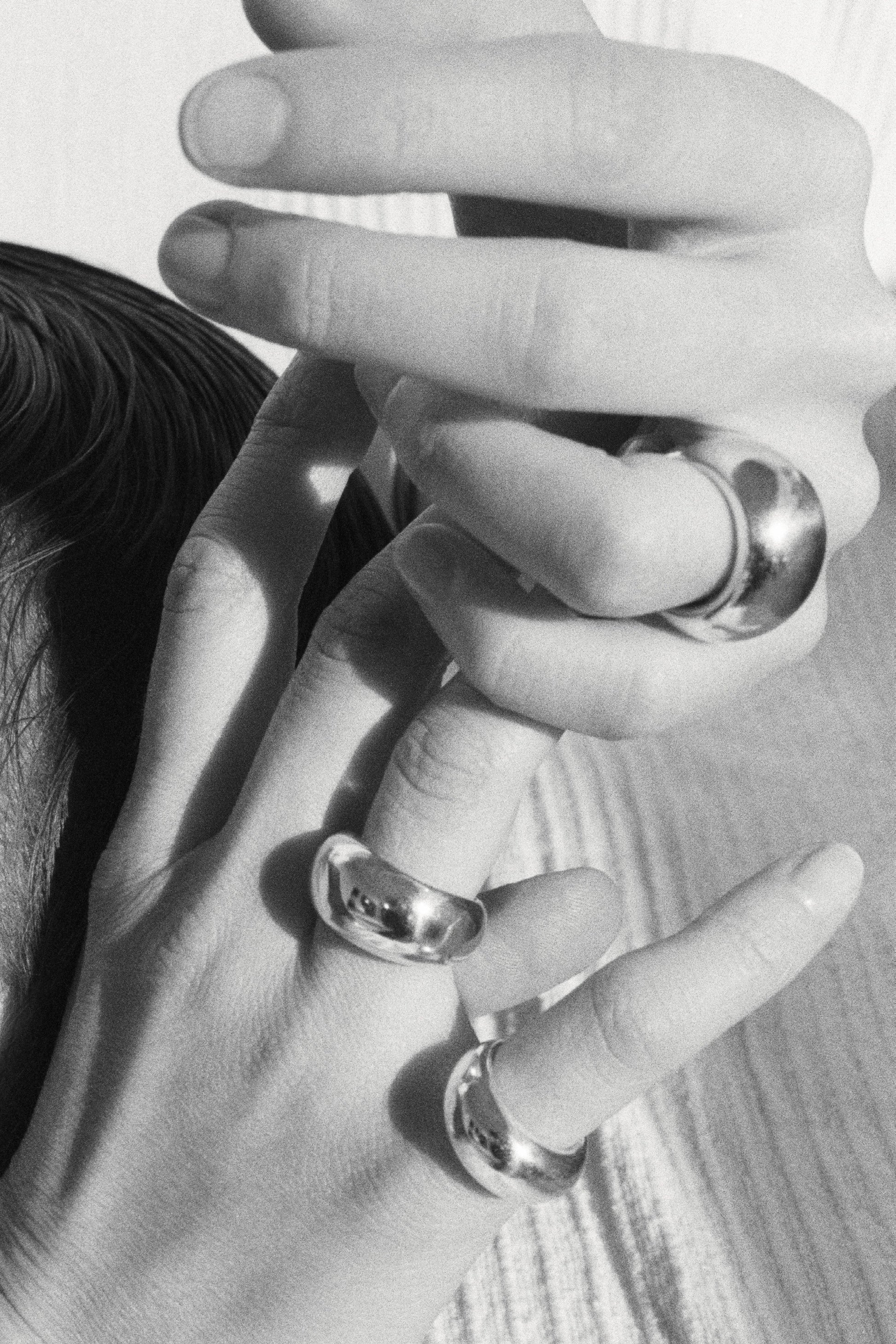 MEDIUM DONUT RING
