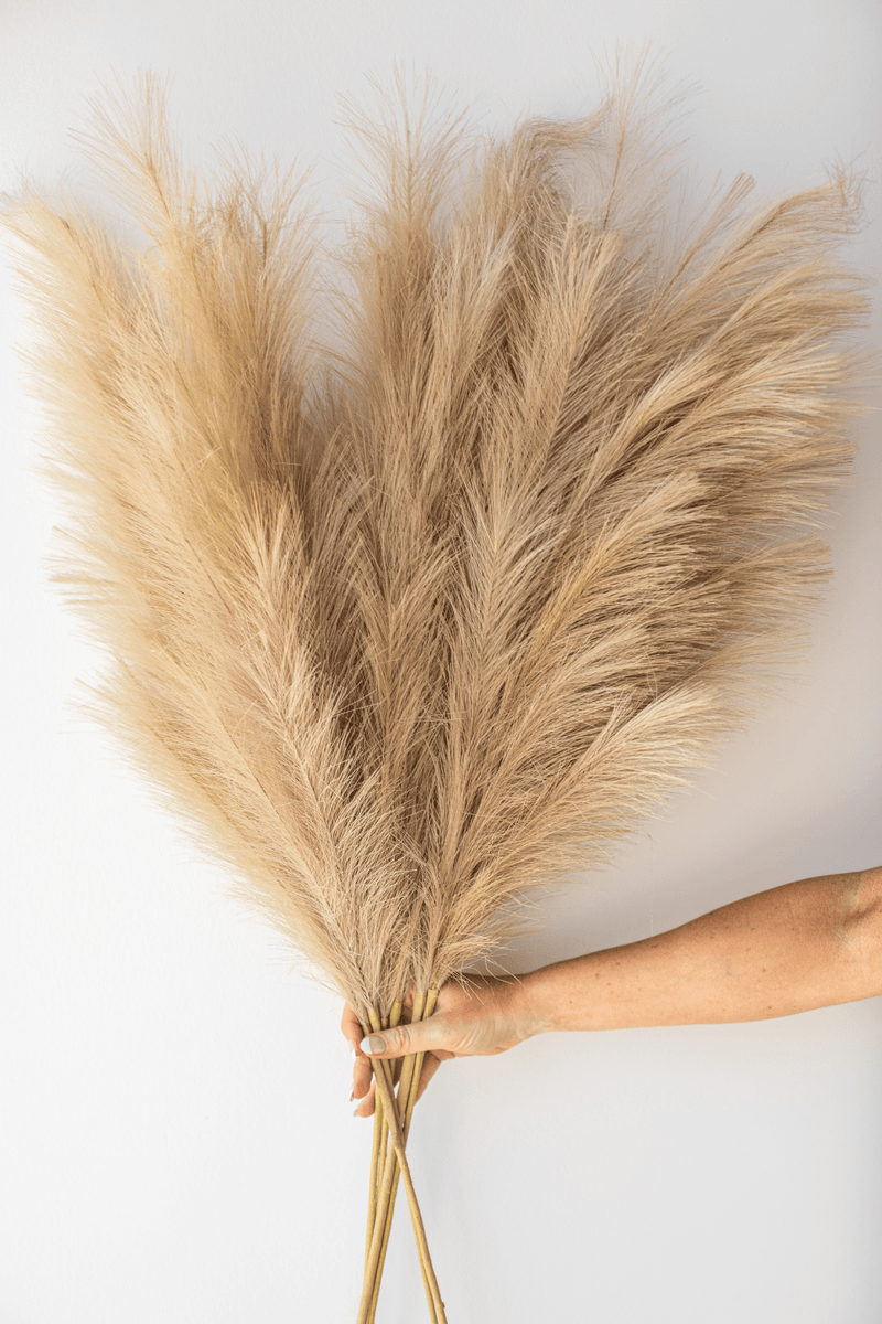 PAMPAS GRASS SIZE LARGE COLOUR TAUPE SAND ARTIFICIAL FAUX
