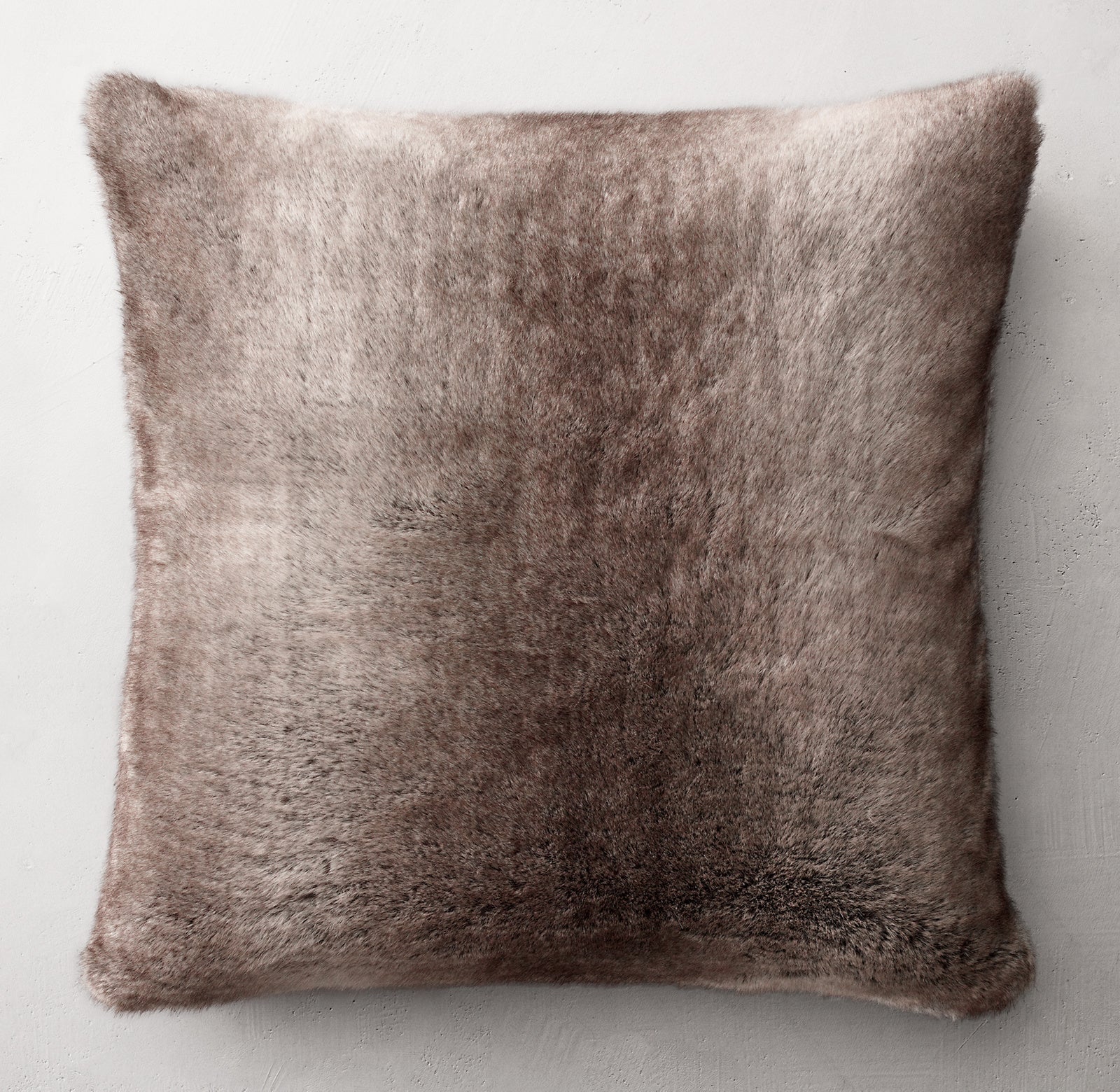 LUXE FAUX FUR PILLOW COVER - SQUARE