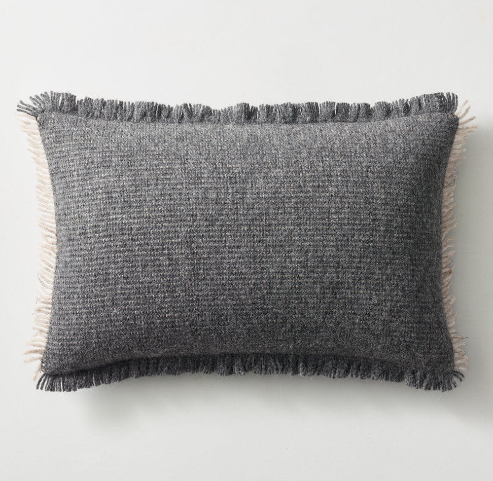 ALPACA CONTRAST FRINGE PILLOW COVER - LUMBAR